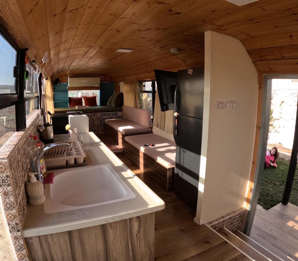 The Bus Apartamento Majdal Shams Exterior foto