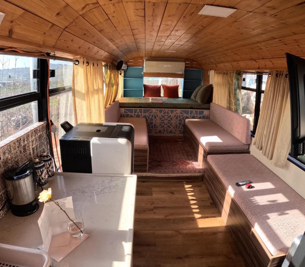 The Bus Apartamento Majdal Shams Exterior foto