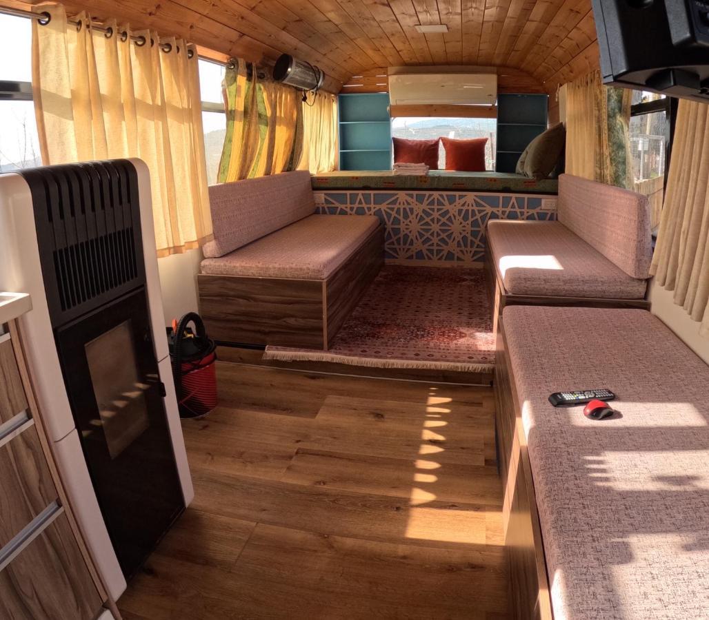 The Bus Apartamento Majdal Shams Exterior foto